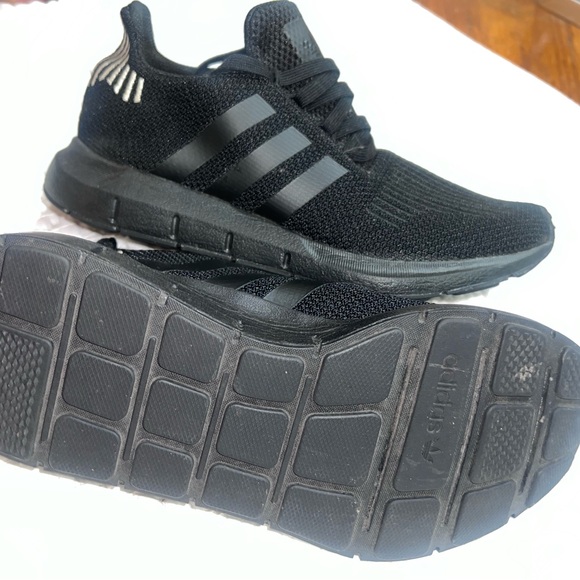 Women’s Adidas Swift Run 1.0 Running Shoe - Picture 4 of 7